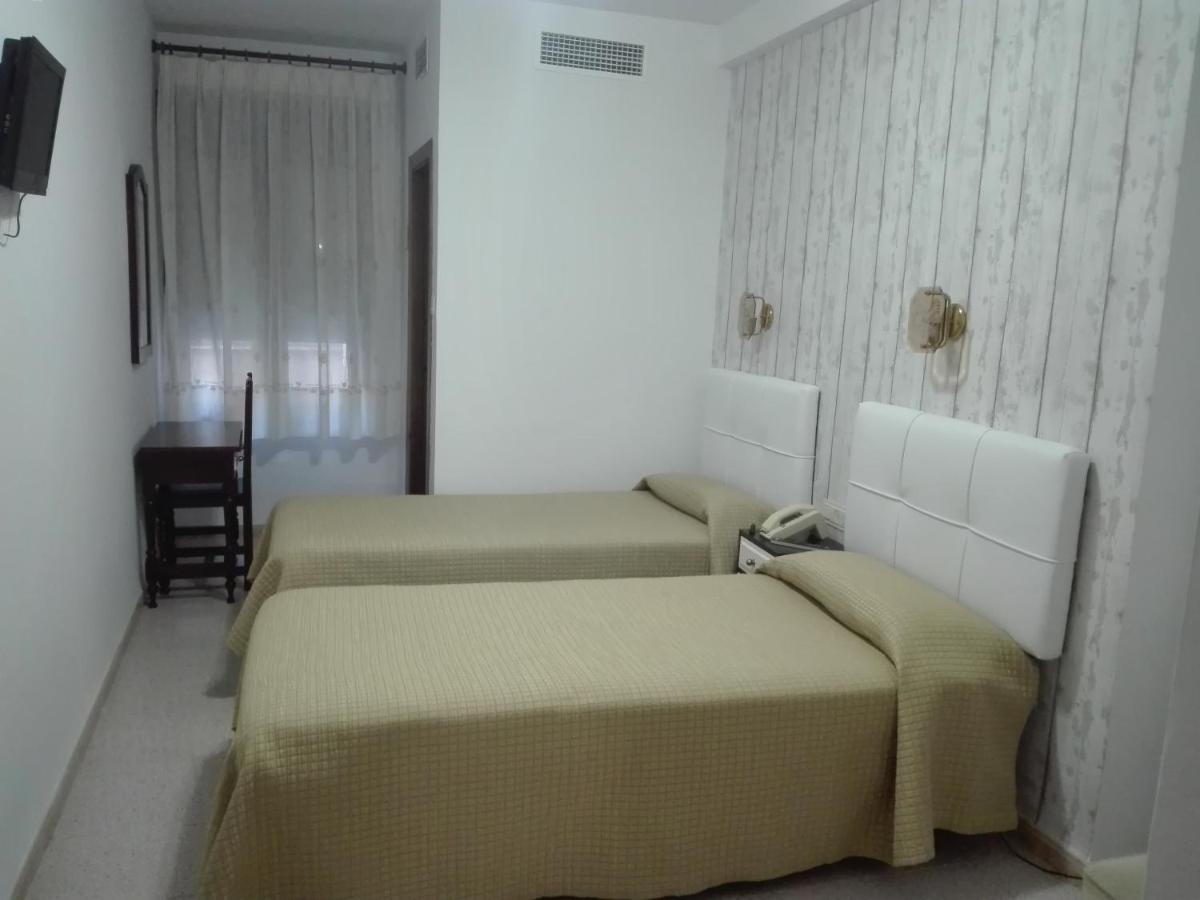 Hotel Royal รอนดา ภายนอก รูปภาพ